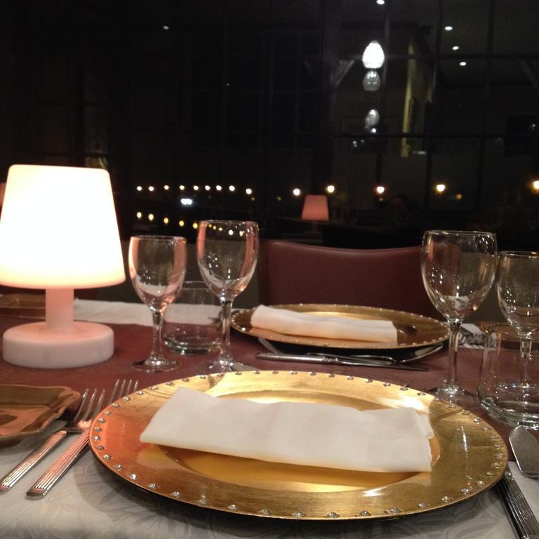 Hotel Restaurant Du Lac Комбур Екстер'єр фото