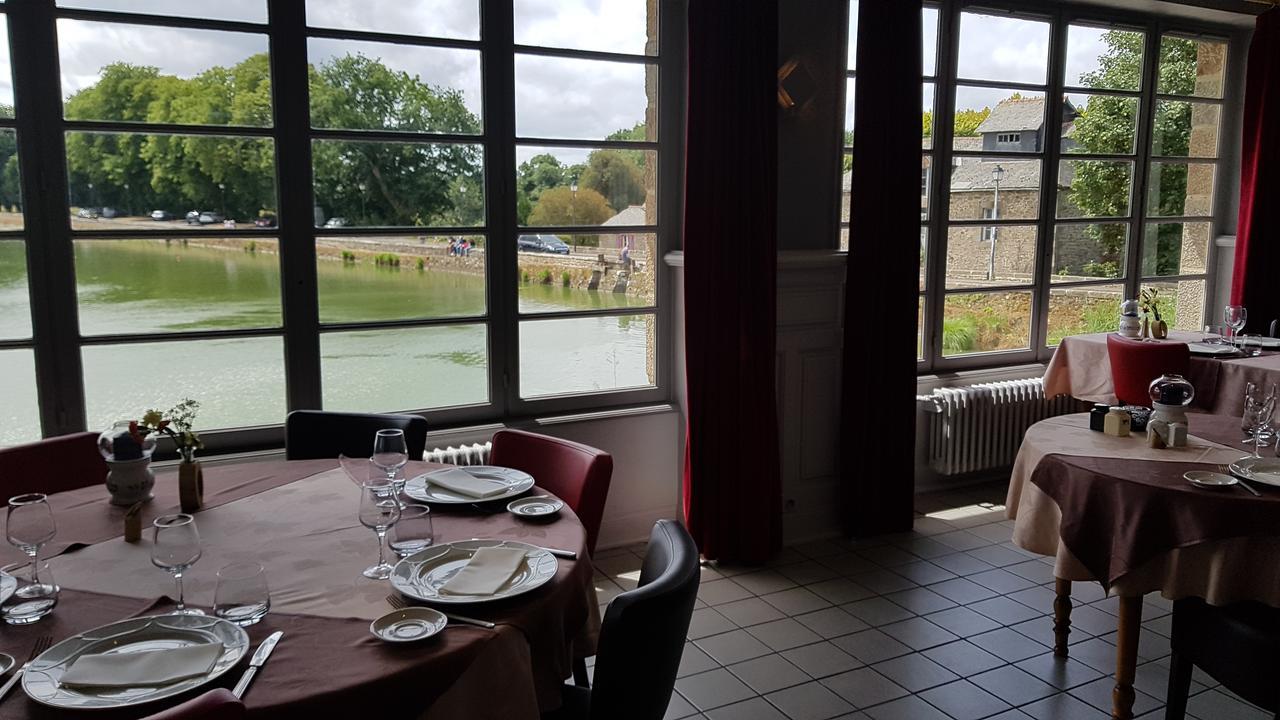 Hotel Restaurant Du Lac Комбур Екстер'єр фото